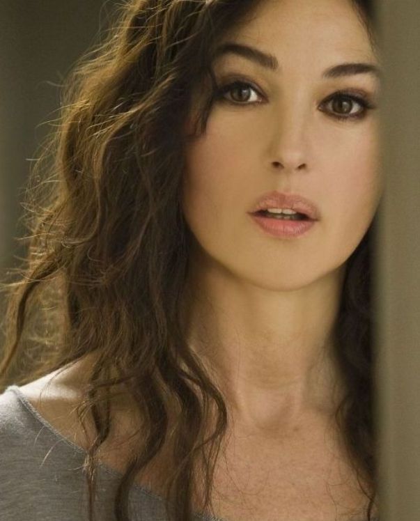 Monica Bellucci Net worth, Age, Family, Career, Bio/Wiki 2024